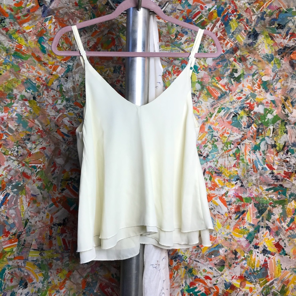 Tobi flowy cream colored top - Picture 6 of 6